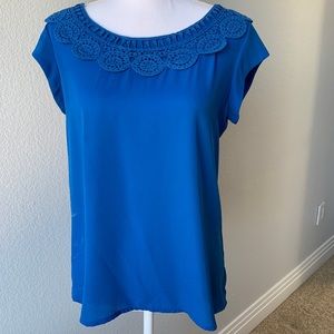 Stitch Fix Blue short-sleeve top with crochet detail